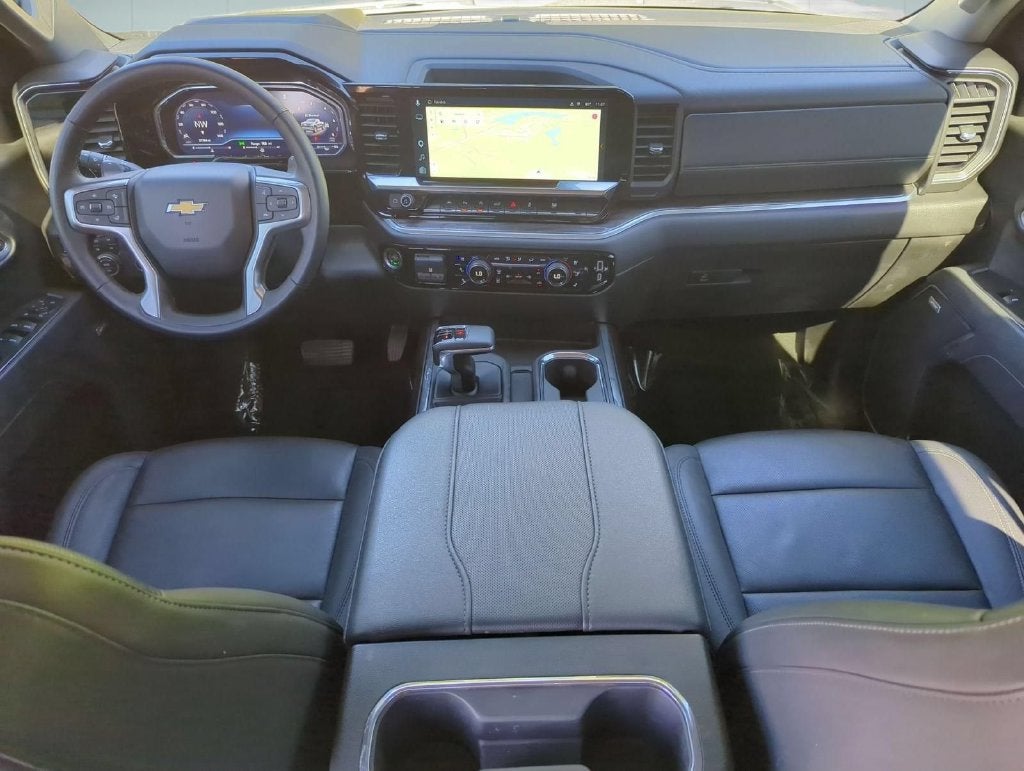 2025 Chevrolet Silverado 1500 LTZ - Photo 21