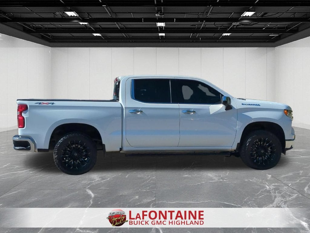 2025 Chevrolet Silverado 1500 LTZ - Photo 9
