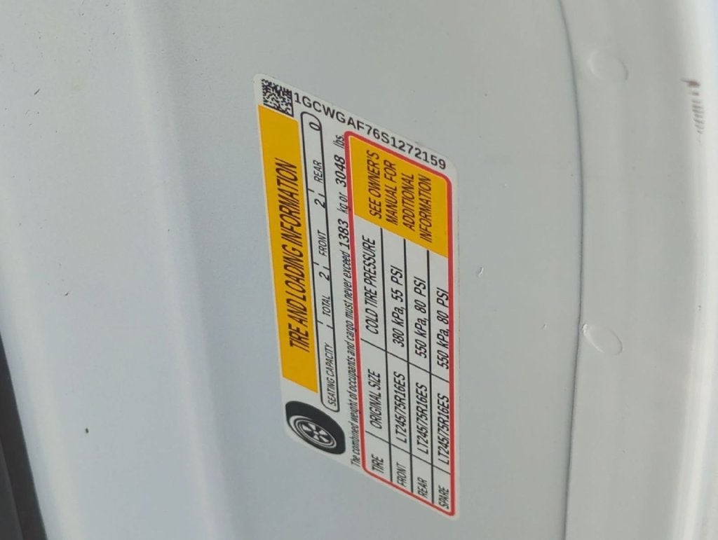 2025 Chevrolet Express Cargo Work Van - Photo 27