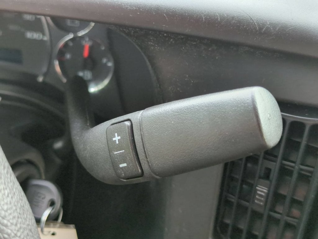 2025 Chevrolet Express Cargo Work Van - Photo 14