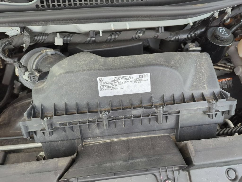 2025 Chevrolet Express Cargo Work Van - Photo 23