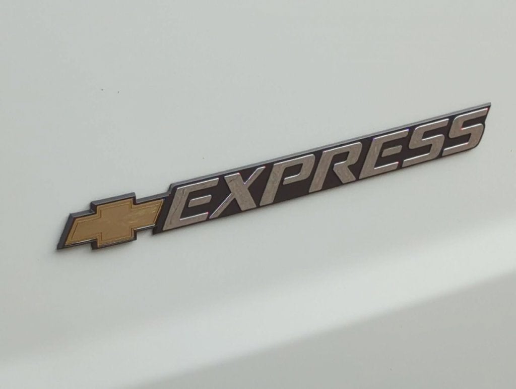 2025 Chevrolet Express Cargo Work Van - Photo 25