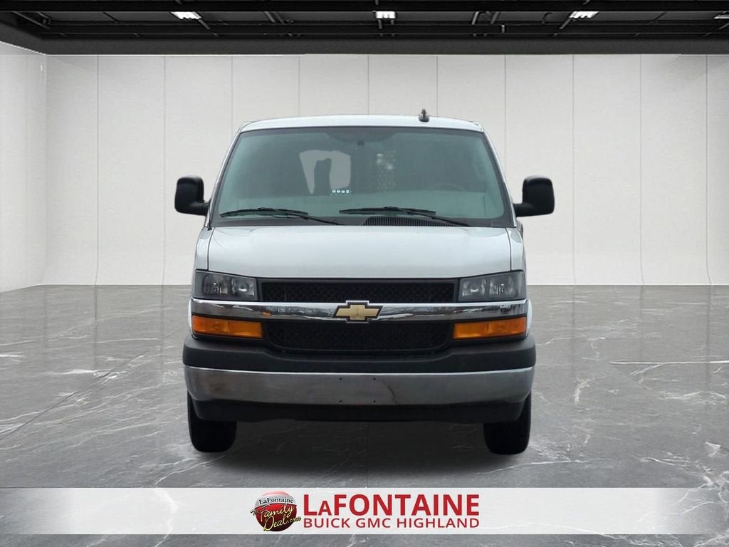 2024 Chevrolet Express Cargo 2500 WT