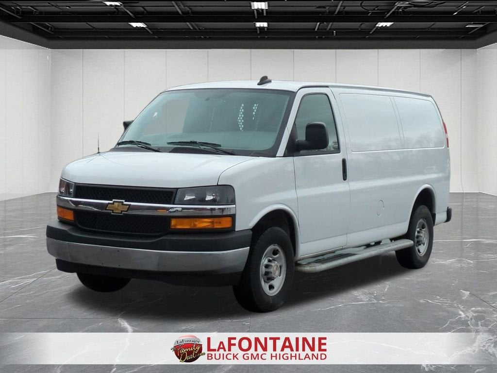2024 Chevrolet Express Cargo 2500 WT