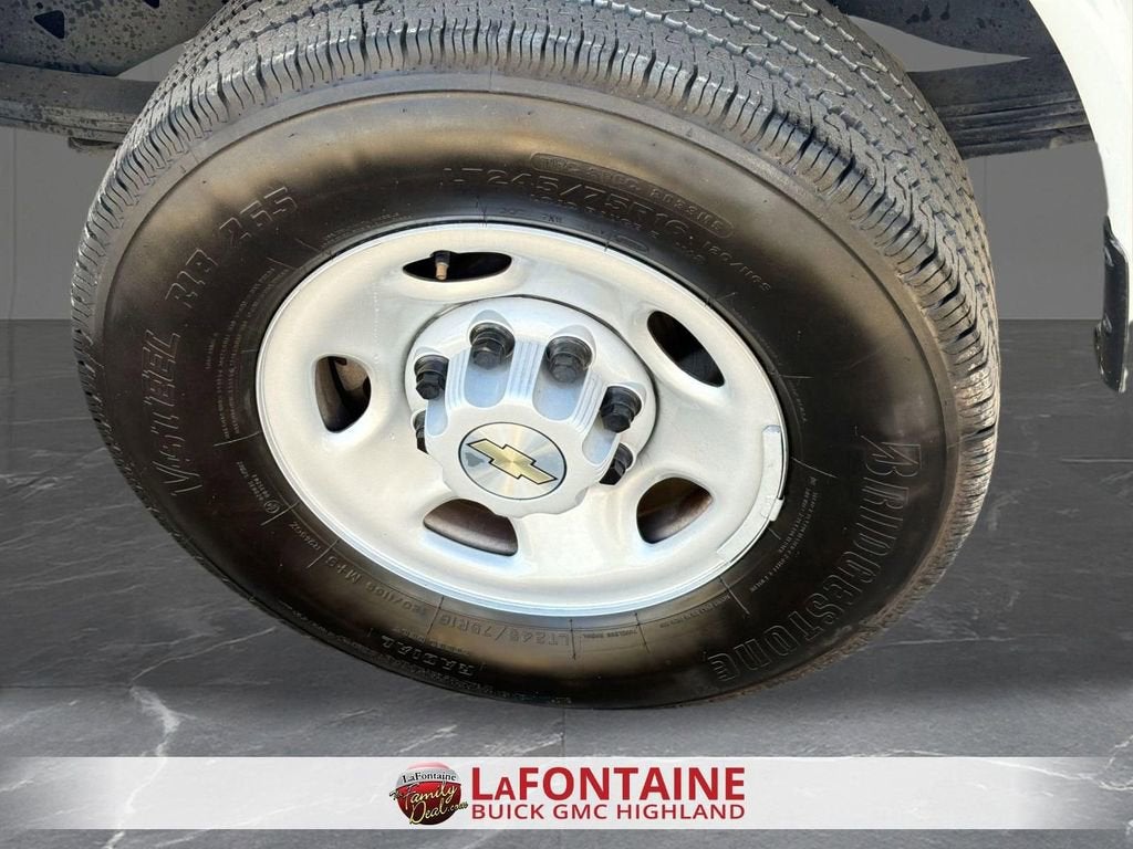 2024 Chevrolet Express Cargo 2500 WT