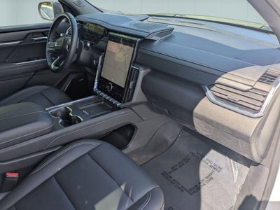2024 GMC Acadia Elevation