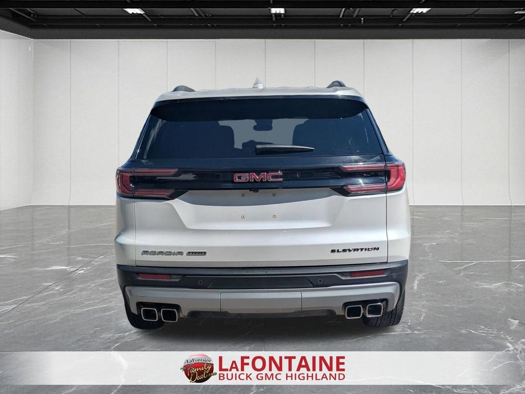 2024 GMC Acadia Elevation