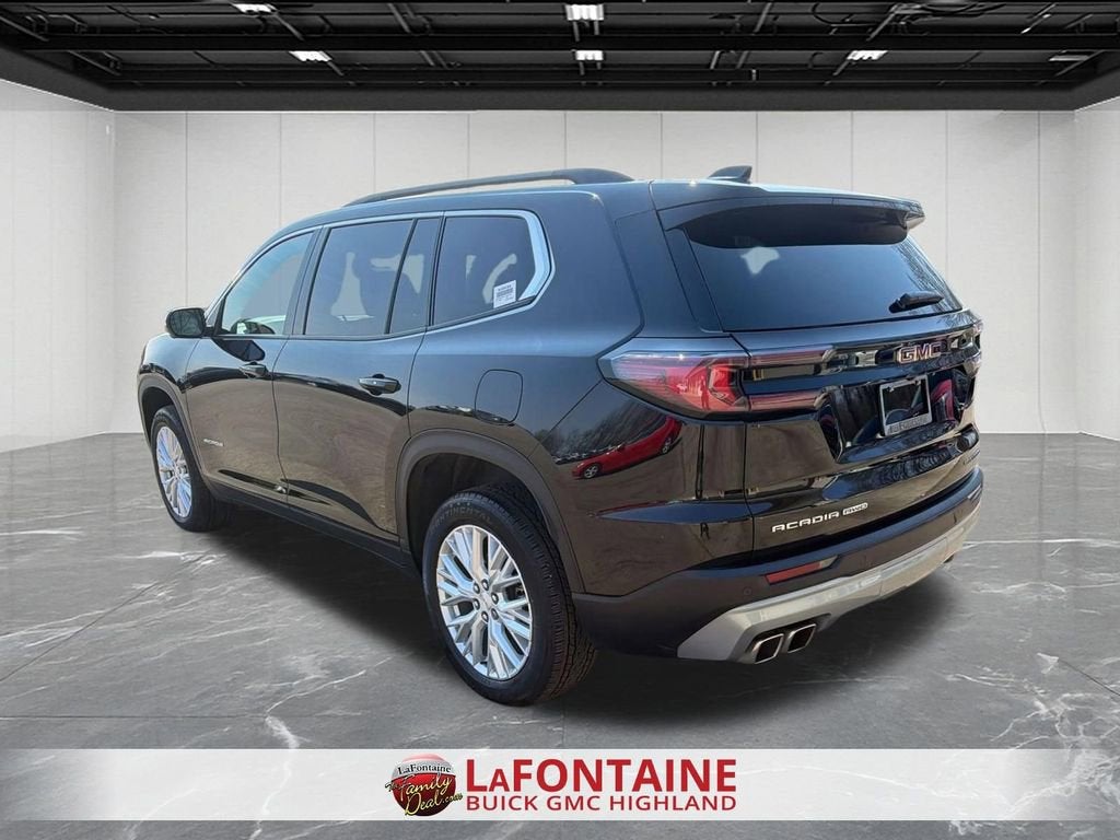2025 GMC Acadia Elevation