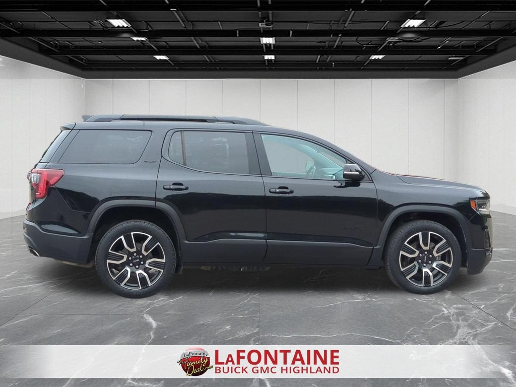 2021 GMC Acadia SLT