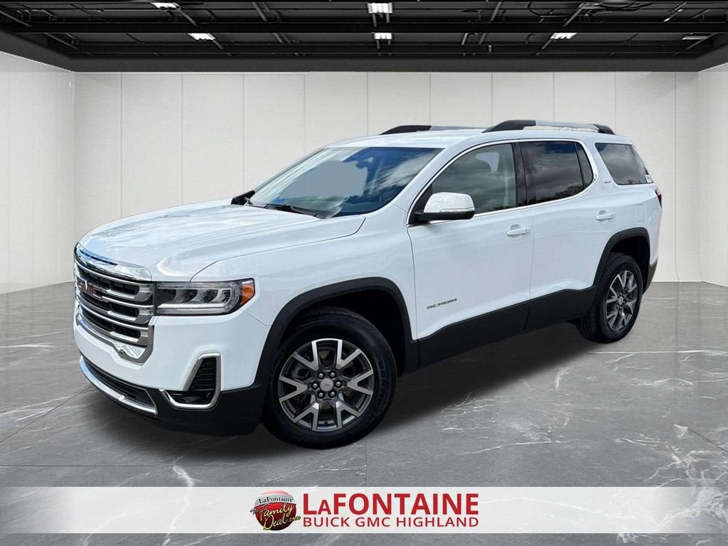 2023 GMC Acadia SLT