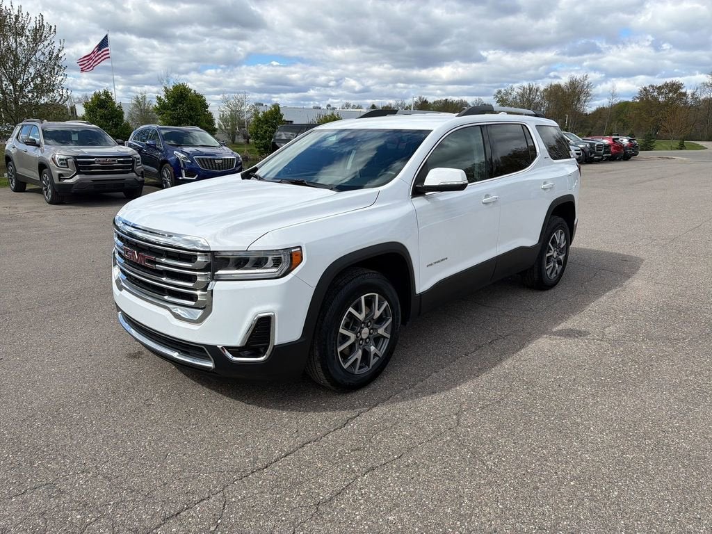 2023 GMC Acadia SLT