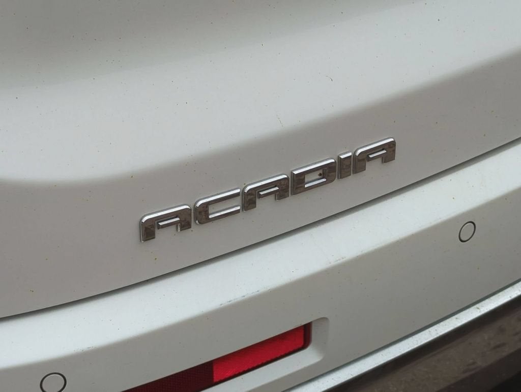 2018 GMC Acadia Denali - Photo 32