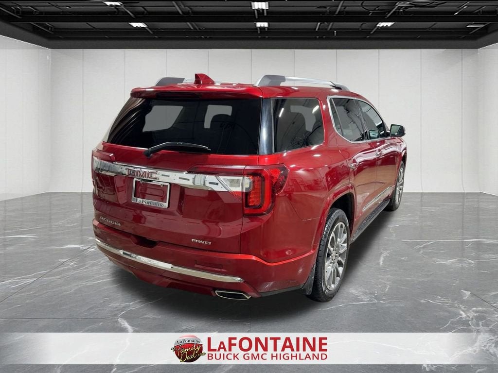 2021 GMC Acadia Denali