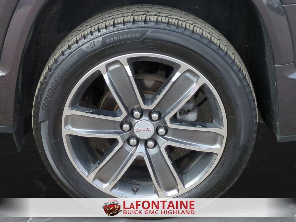 2017 GMC Acadia Denali