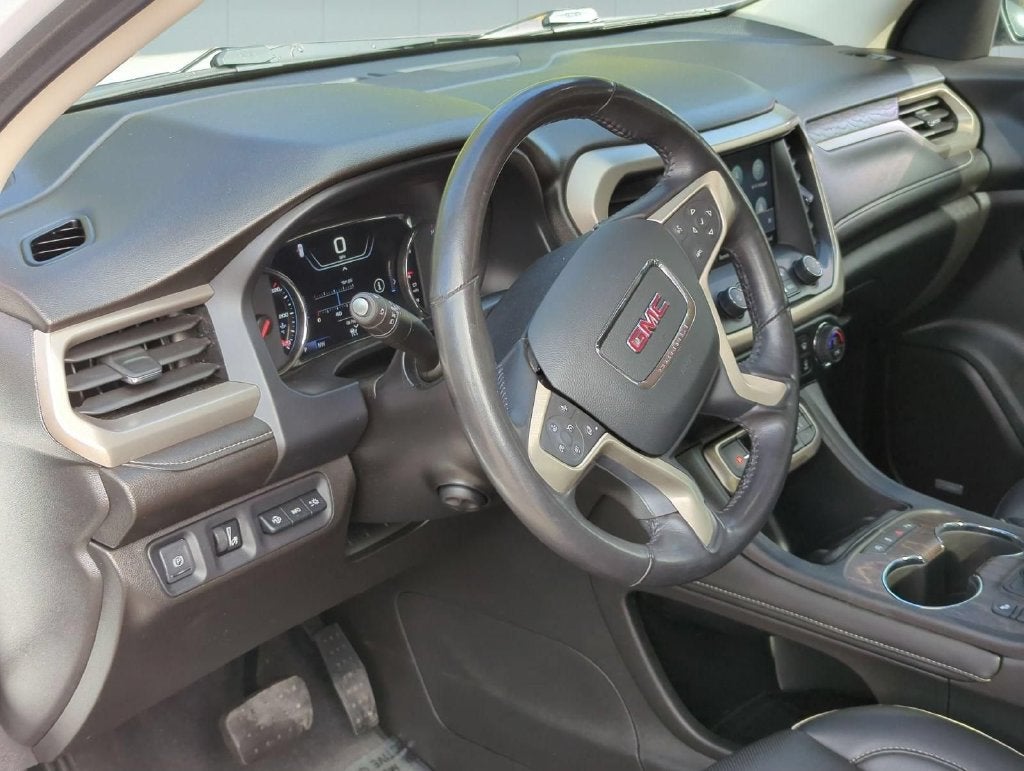 2022 GMC Acadia Denali - Photo 10