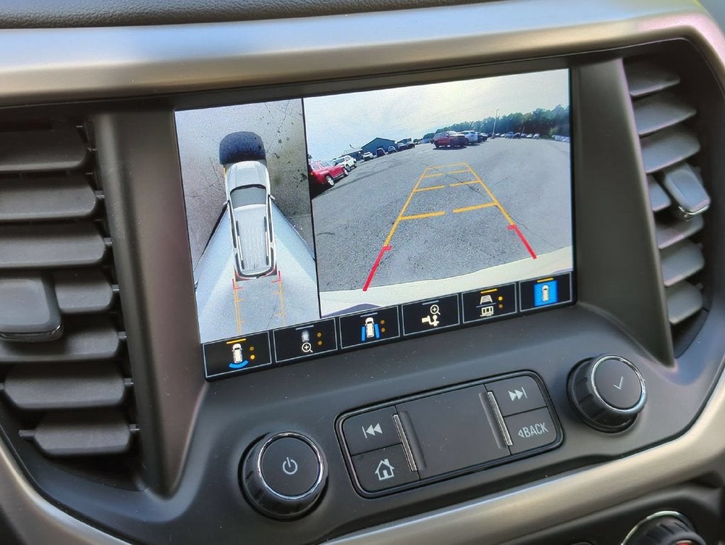 2022 GMC Acadia Denali - Photo 14