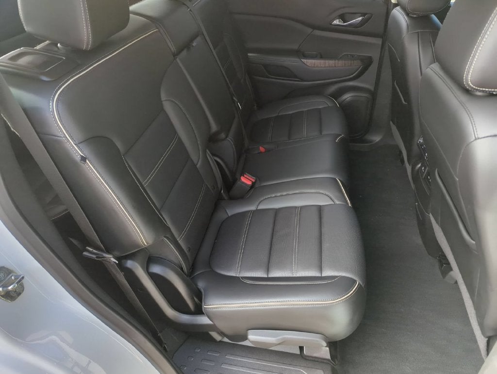 2022 GMC Acadia Denali - Photo 27
