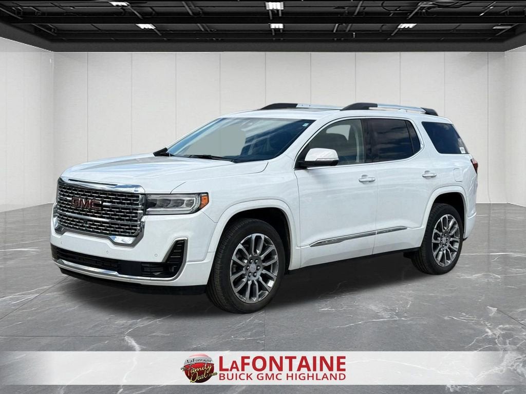 2023 GMC Acadia Denali