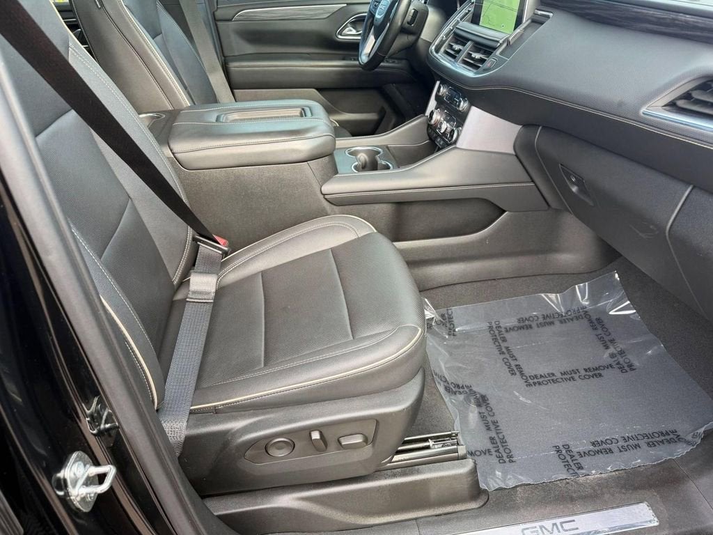 2023 GMC Yukon SLT