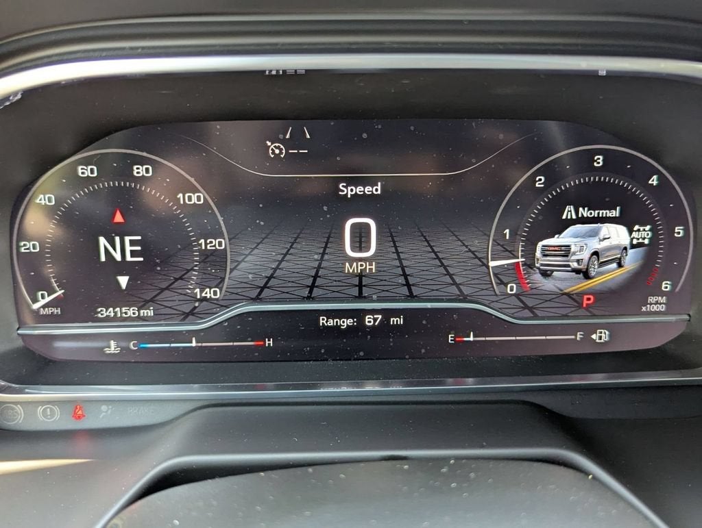 2023 GMC Yukon AT4 - Photo 11