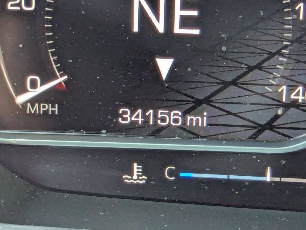 2023 GMC Yukon AT4 - Photo 12