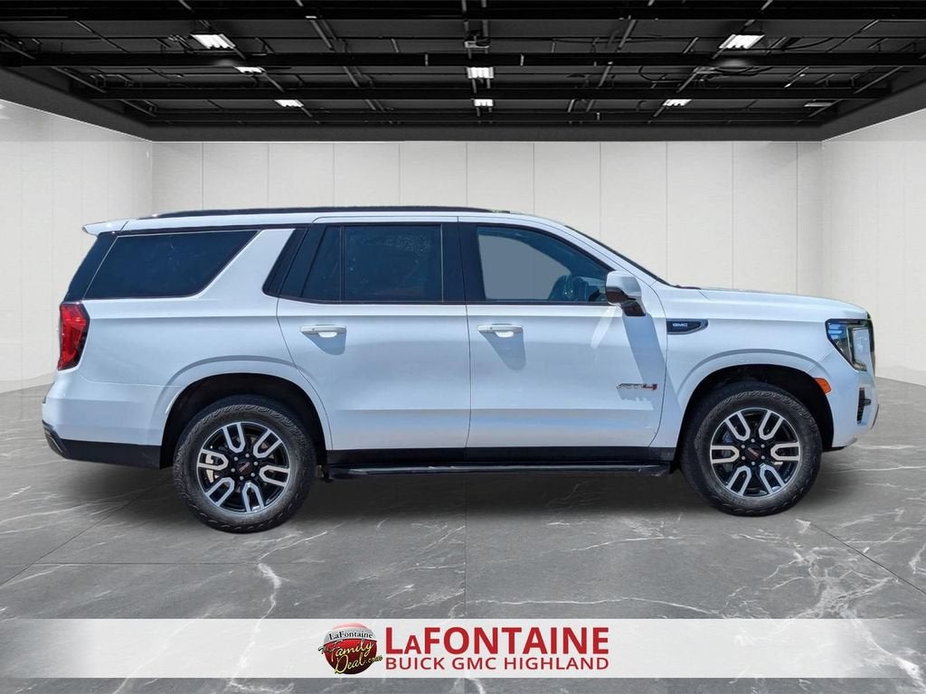 2023 GMC Yukon AT4 - Photo 9