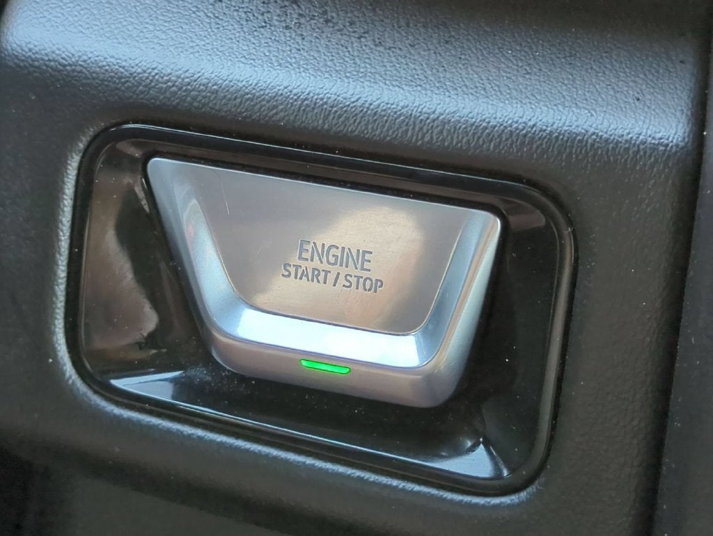 2025 GMC Yukon XL Elevation - Photo 17