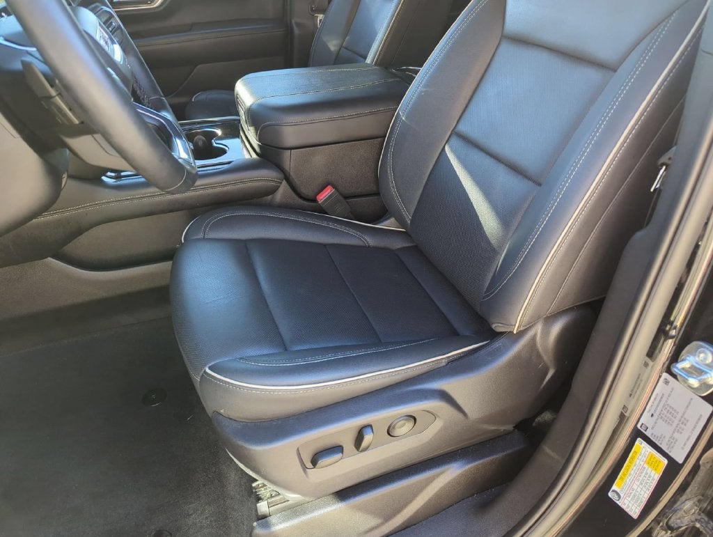 2025 GMC Yukon XL Elevation - Photo 19