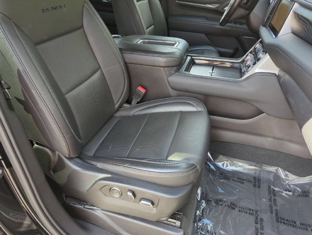 2021 GMC Yukon XL Denali - Photo 29
