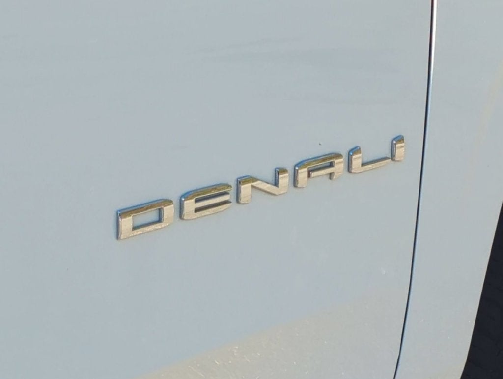 2023 GMC Yukon XL Denali - Photo 32