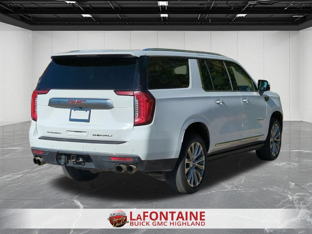 2023 GMC Yukon XL Denali - Photo 8