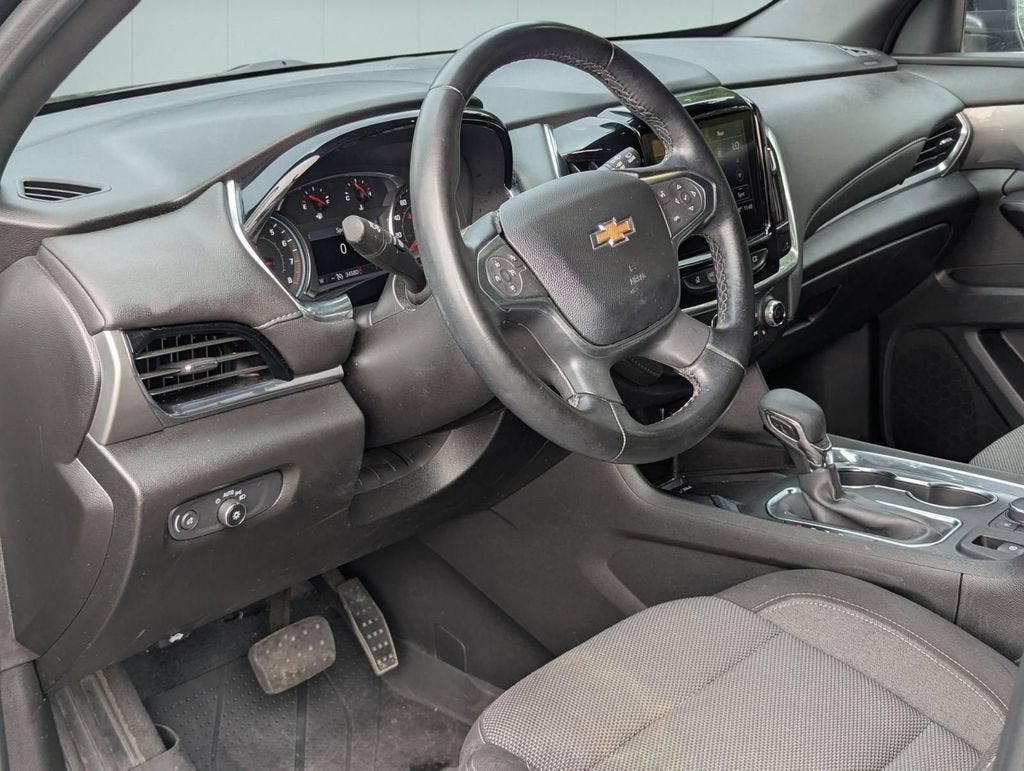 2023 Chevrolet Traverse 1LT - Photo 10