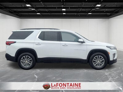 2023 Chevrolet Traverse LT Cloth