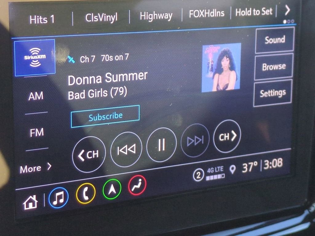 2023 Chevrolet Traverse RS