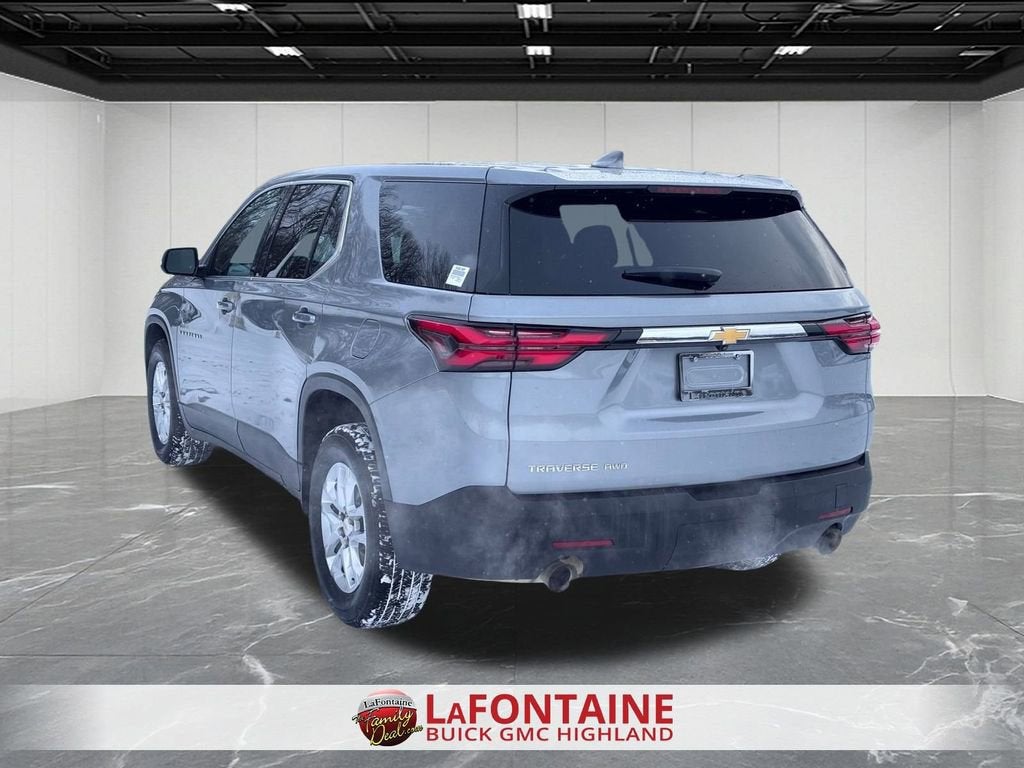2023 Chevrolet Traverse LS