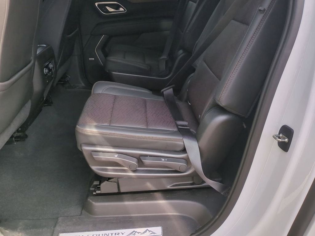 2021 Chevrolet Suburban High Country