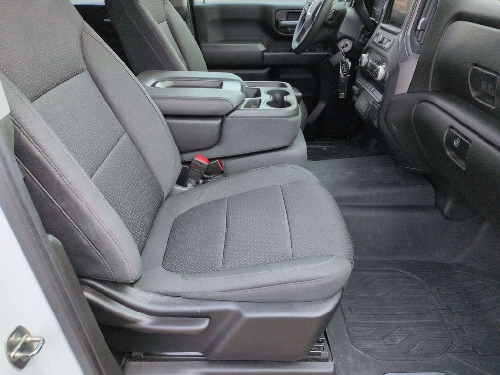 2023 GMC Sierra 2500 HD Pro