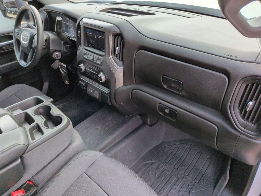 2023 GMC Sierra 2500 HD Pro