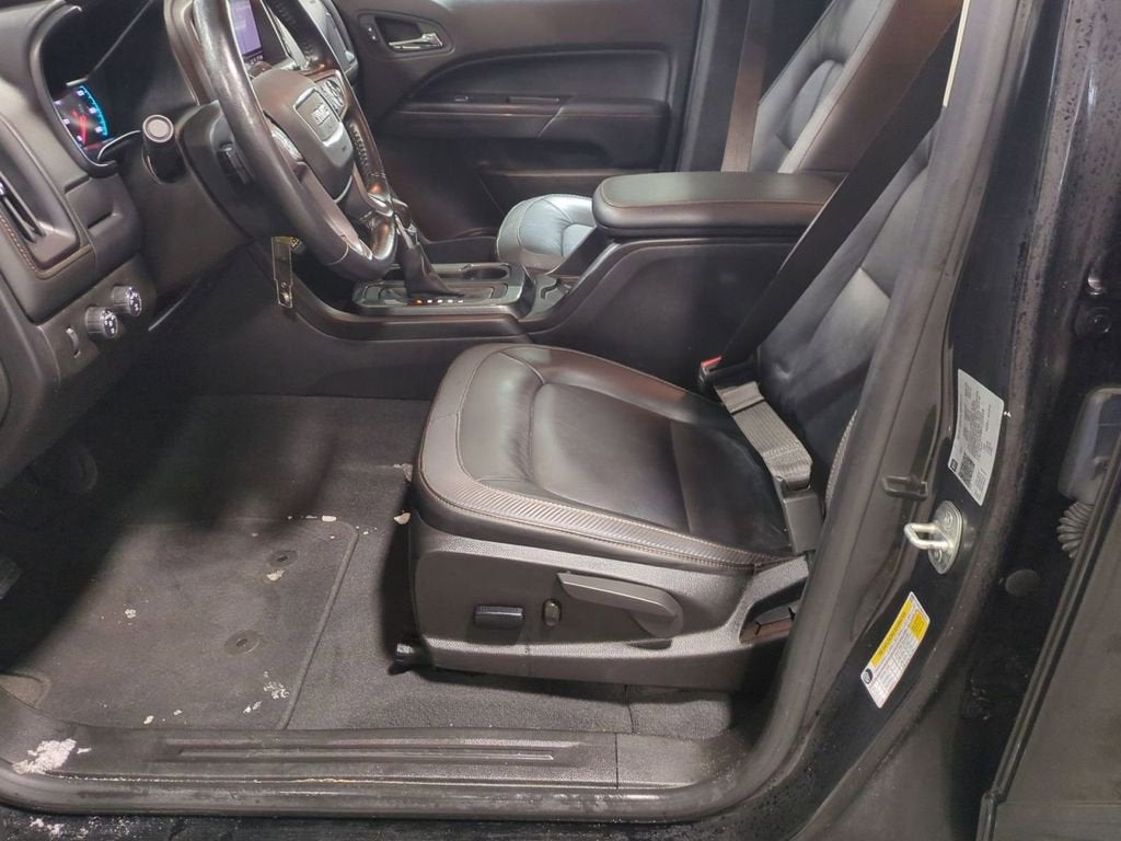 2022 GMC Canyon AT4 - Leather