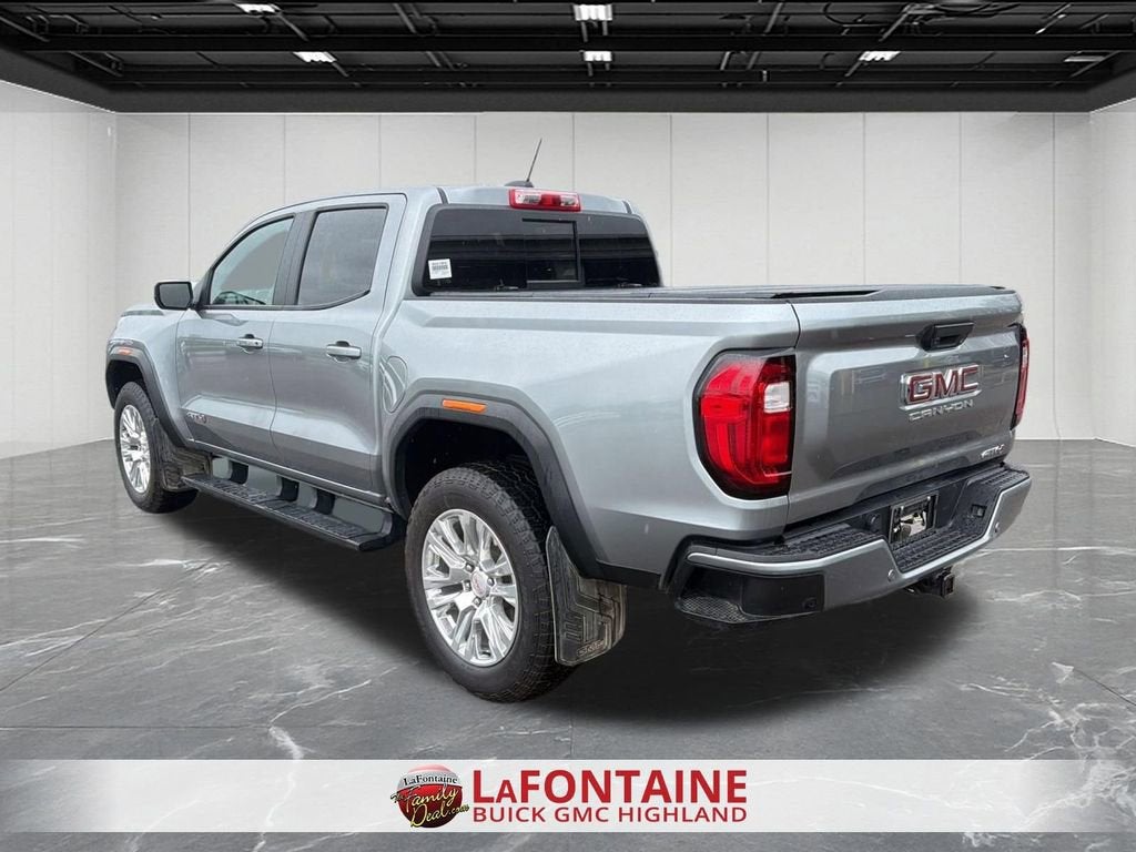 2023 GMC Canyon AT4