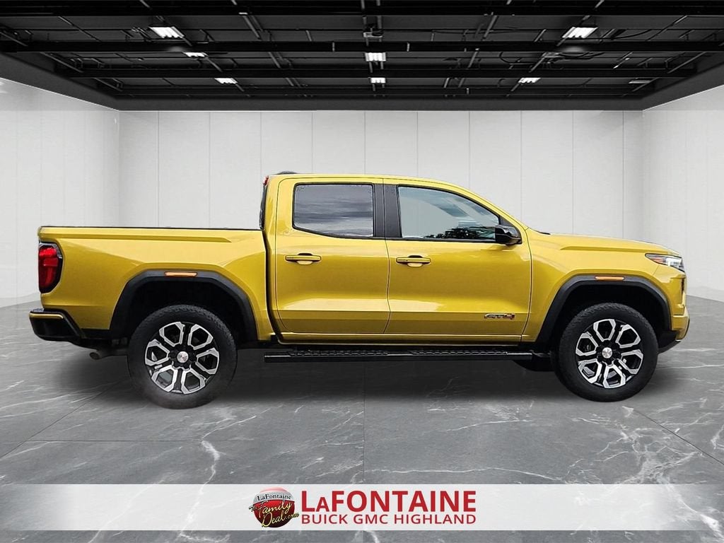 2023 GMC Canyon AT4 - Photo 9