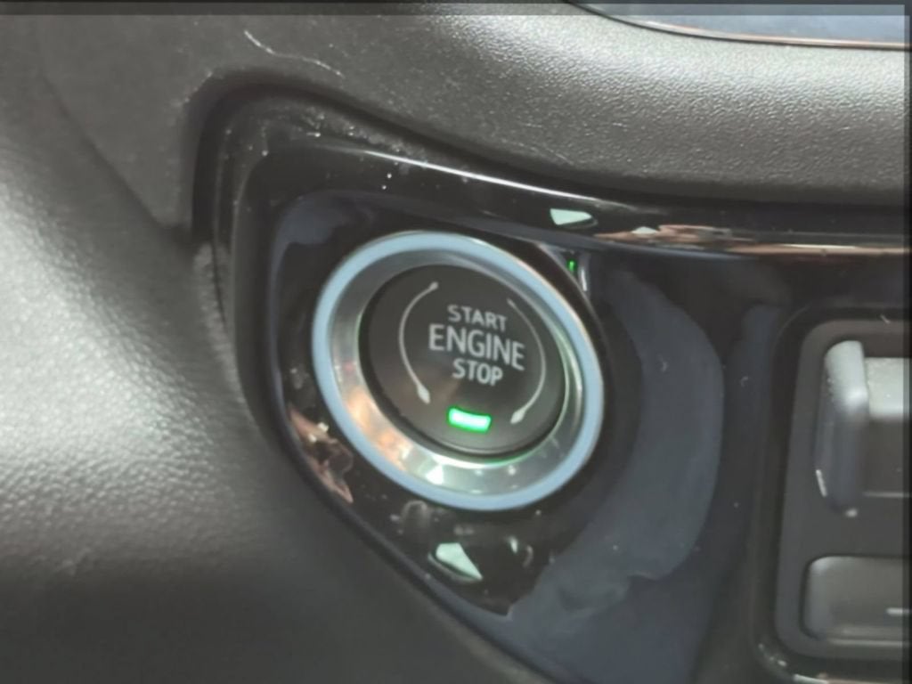 2024 GMC Sierra 1500 Elevation - Photo 17