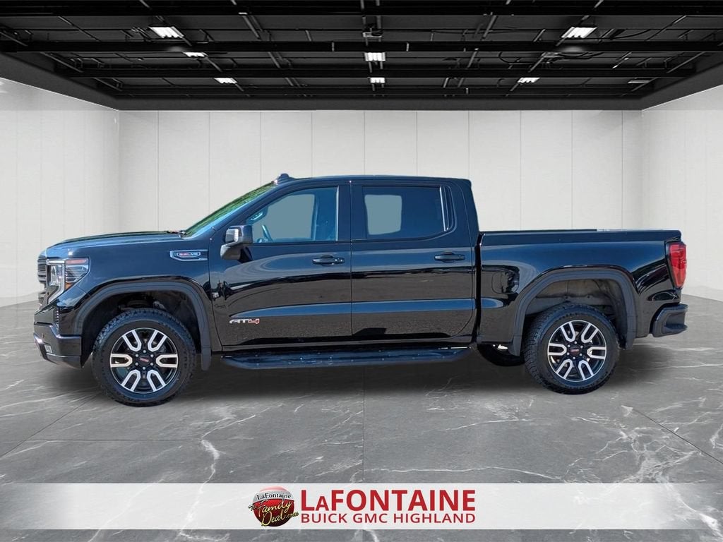 2023 GMC Sierra 1500 AT4