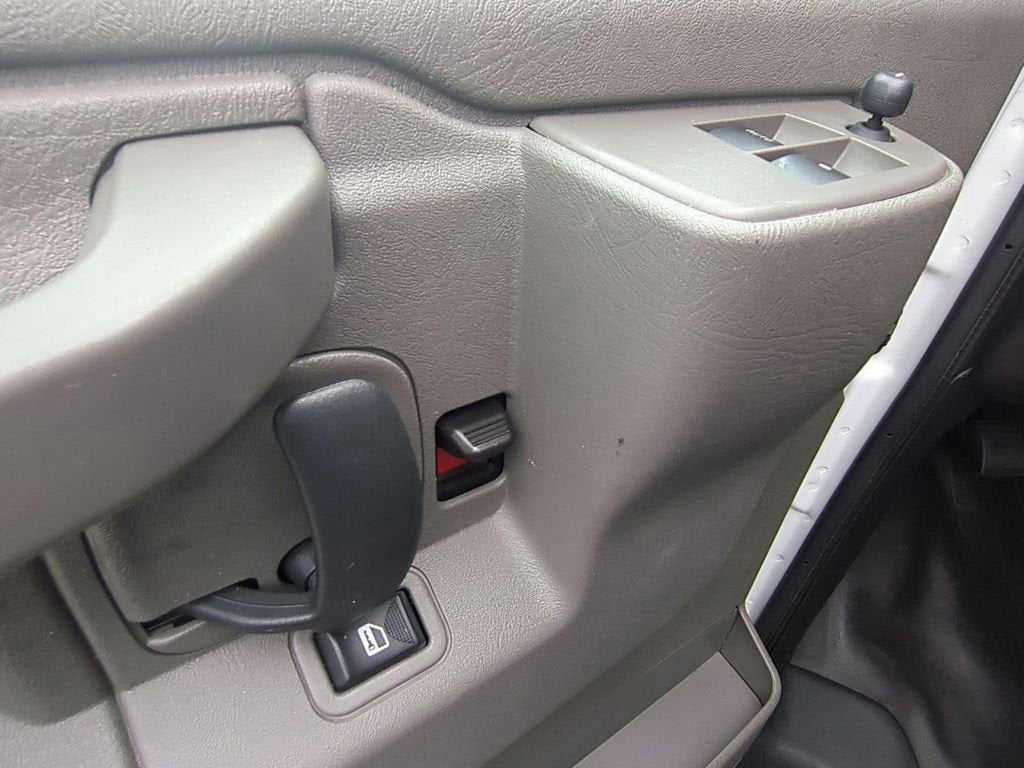 2023 GMC Savana Cargo 2500 Work Van