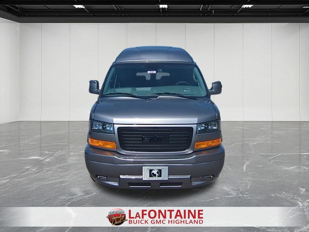 2025 GMC Savana Cargo 2500 Work Van