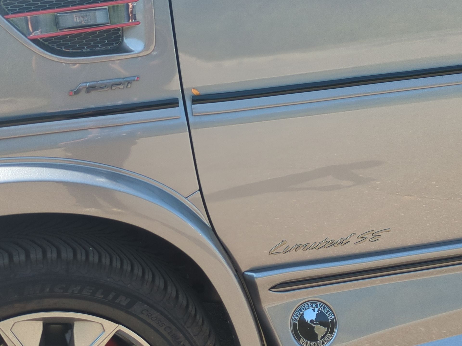 2025 GMC Savana Cargo 2500 Work Van