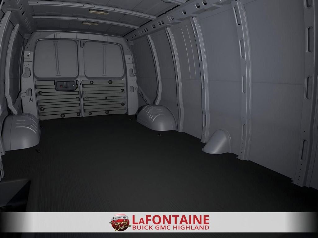 2025 GMC Savana Cargo 2500 Work Van