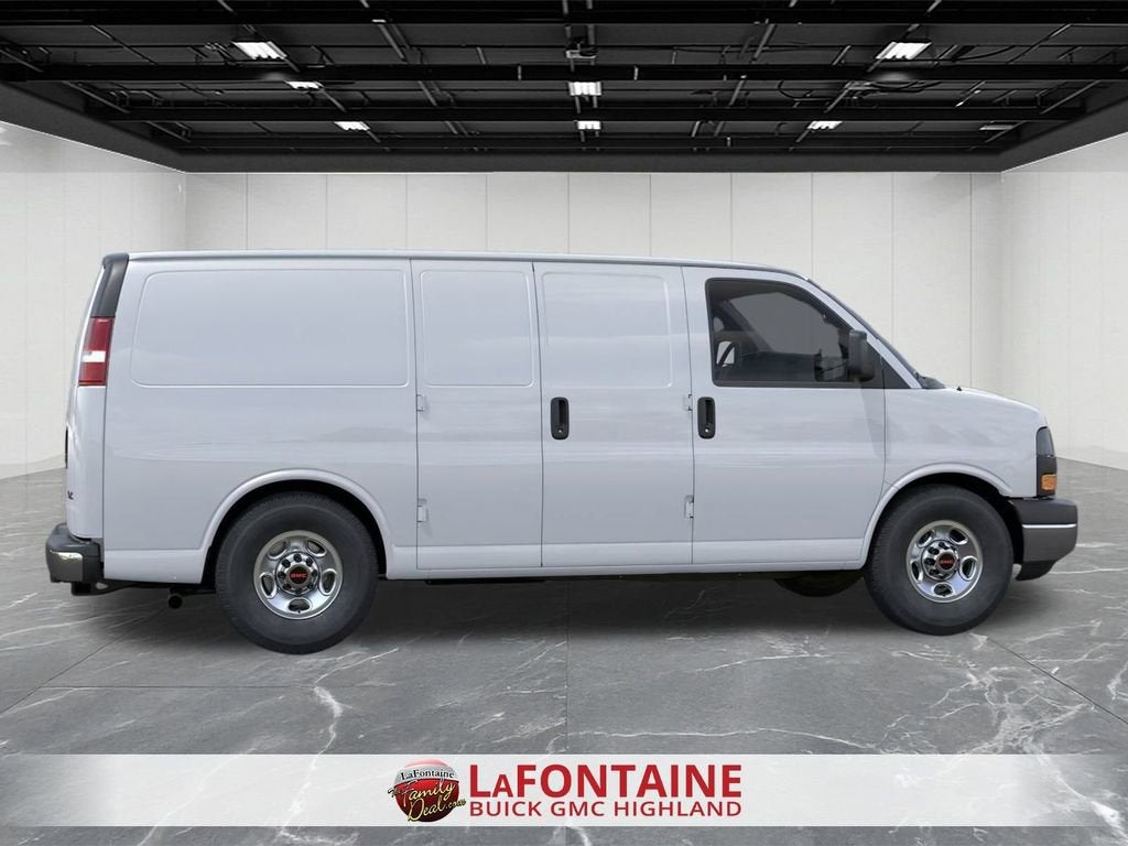 2025 GMC Savana Cargo 3500 Work Van