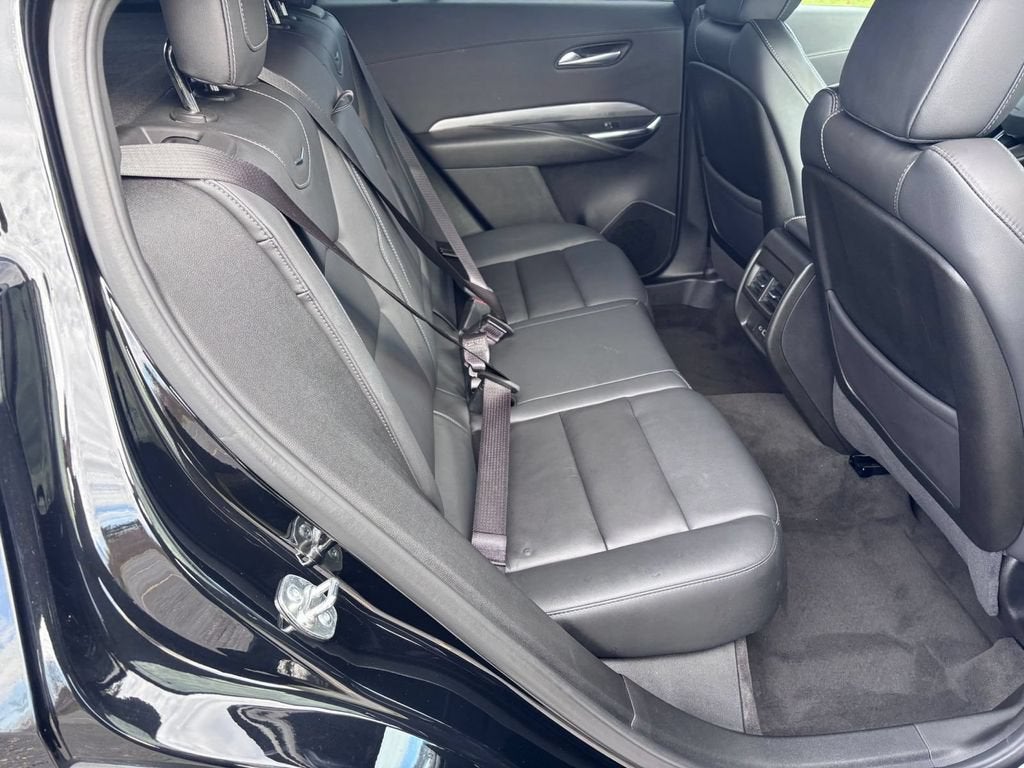 2025 Cadillac XT4 Premium Luxury