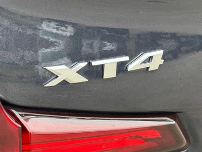 2023 Cadillac XT4 Premium Luxury